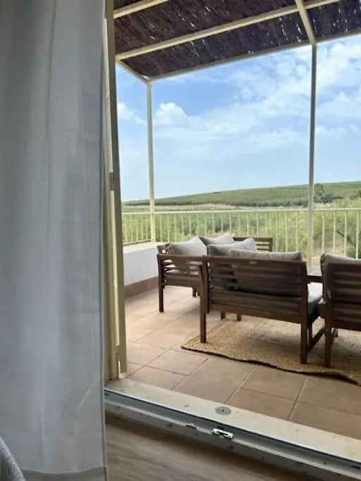 Casa Caraza. Un Olivar Con Vistas Al Castillo De Juego De Tronos Almodóvar del Río